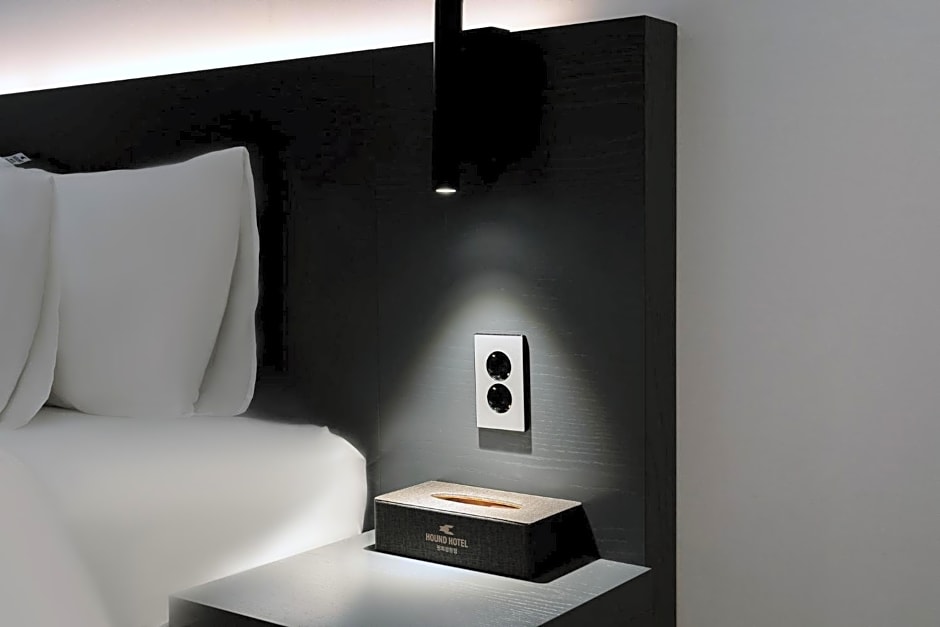 Hound Hotel Mokpo Peace Plaza