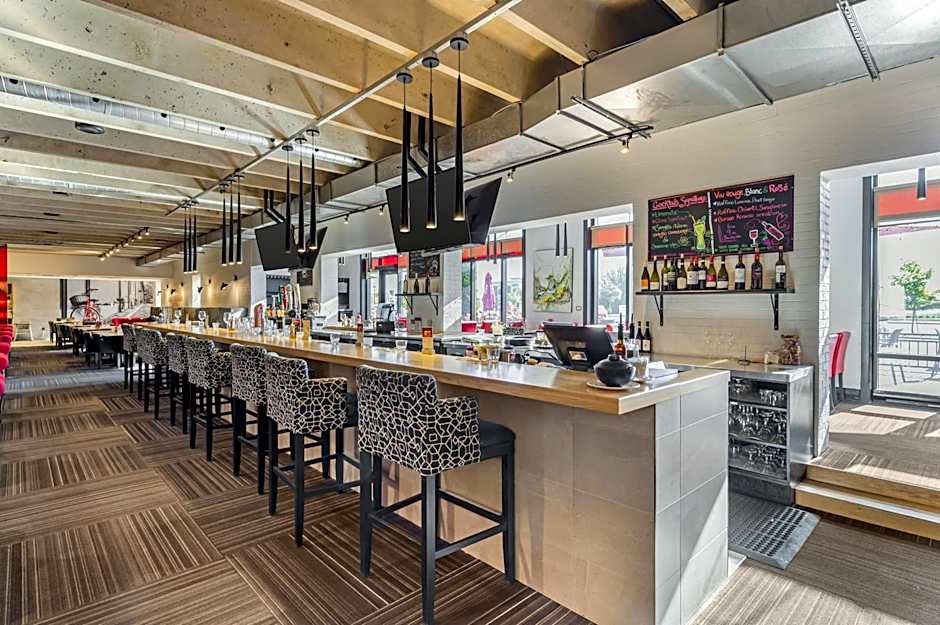 Best Western Plus Hotel Universel Drummondville