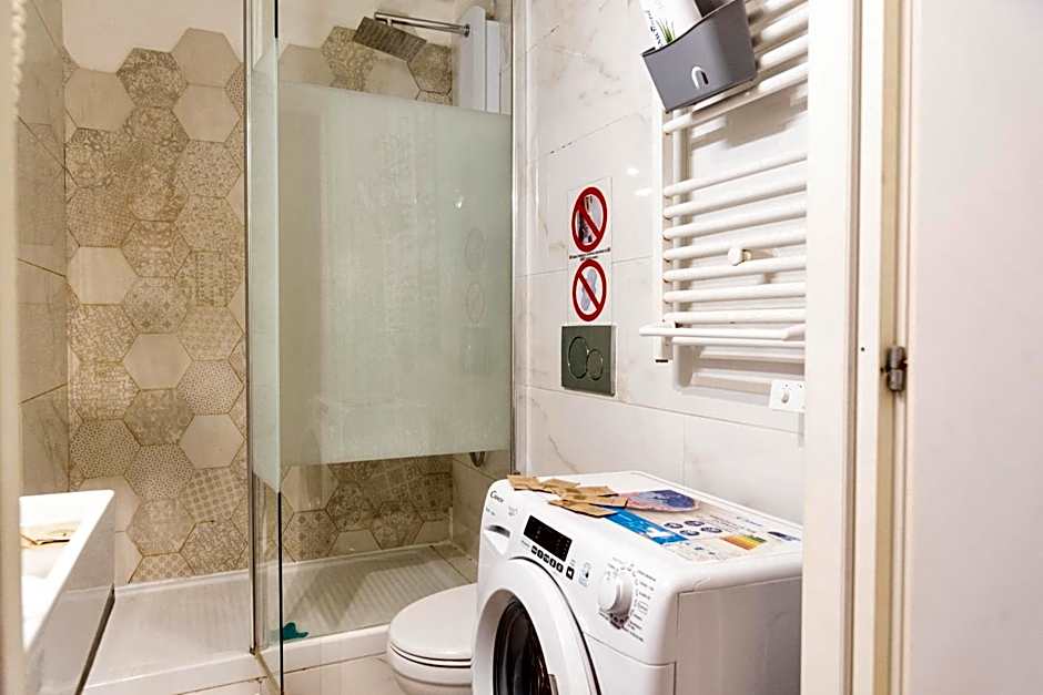 Merulana Suite Apartment