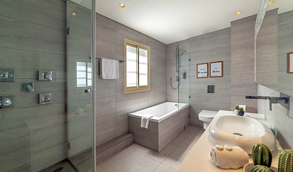 Paamonim Hotel Jerusalem