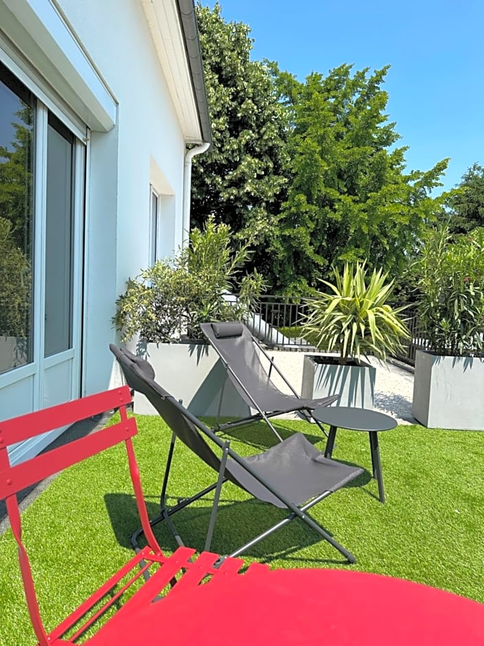 Logis Hôtel & Restaurant Le Vert Bocage