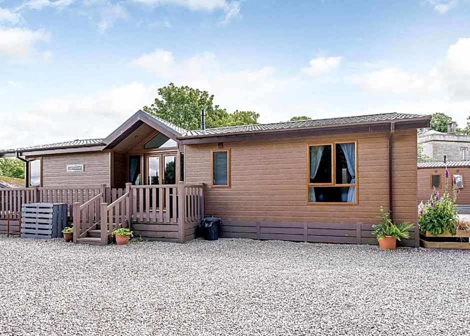 Calthwaite Hall Lodges