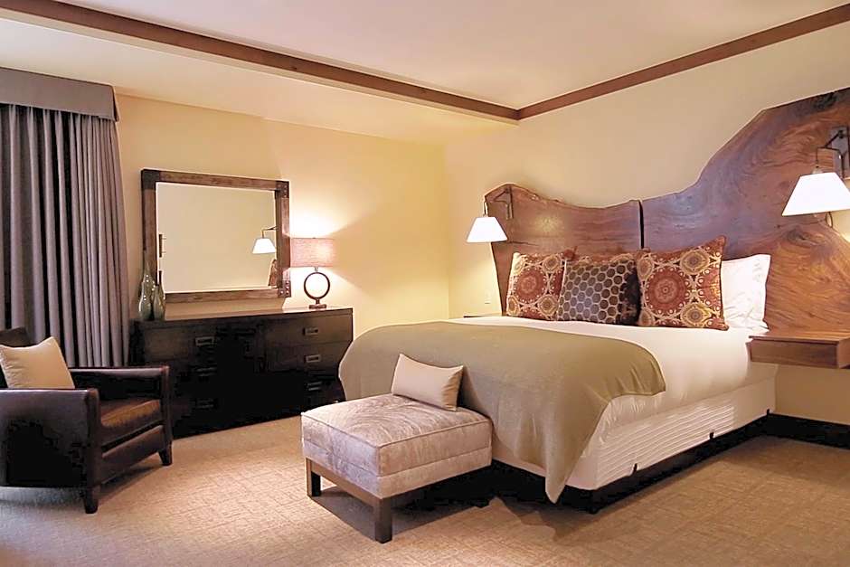 The Ritz-Carlton Lake Tahoe