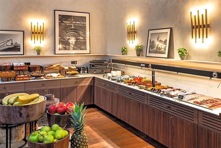 Radisson Blu Media Harbour Hotel, Düsseldorf