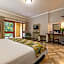 Hotel Numbi & Garden Suites