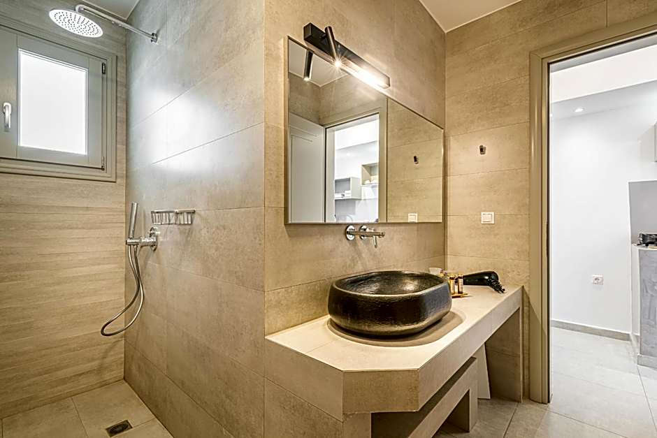 Caldera Stories private suites