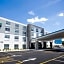 Holiday Inn Express and Suites Rehoboth Beach