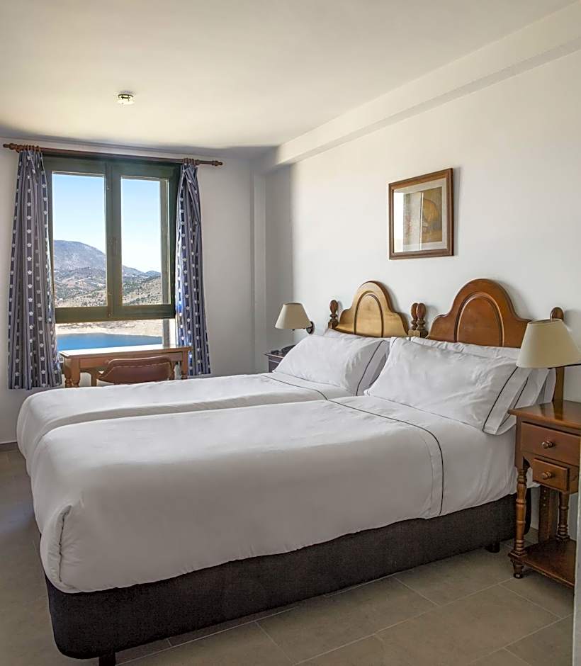 Hotel Tugasa Arco de la Villa