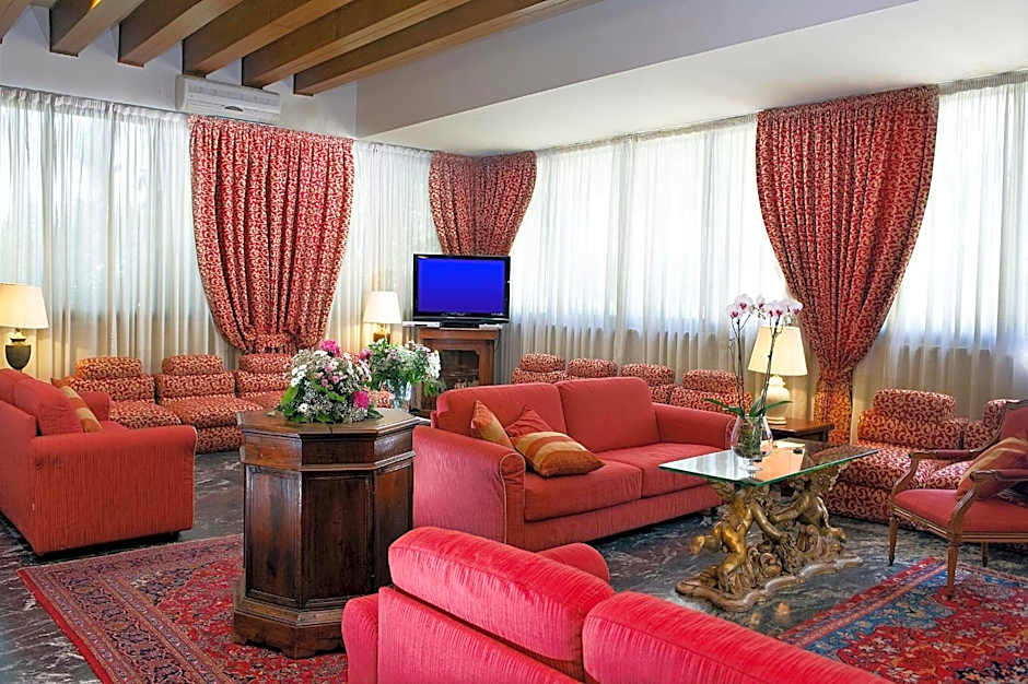 Pinewood Hotel Rome