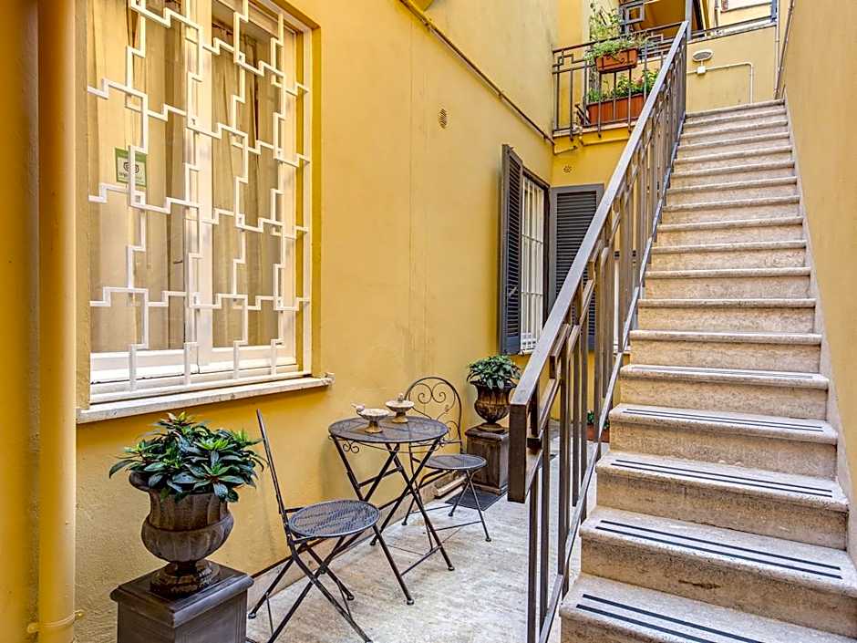 Residenza RomAntica – Rome