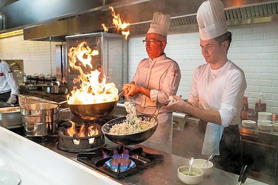 Emre Beach & Emre Hotel