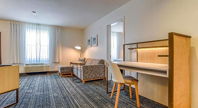 MainStay Suites