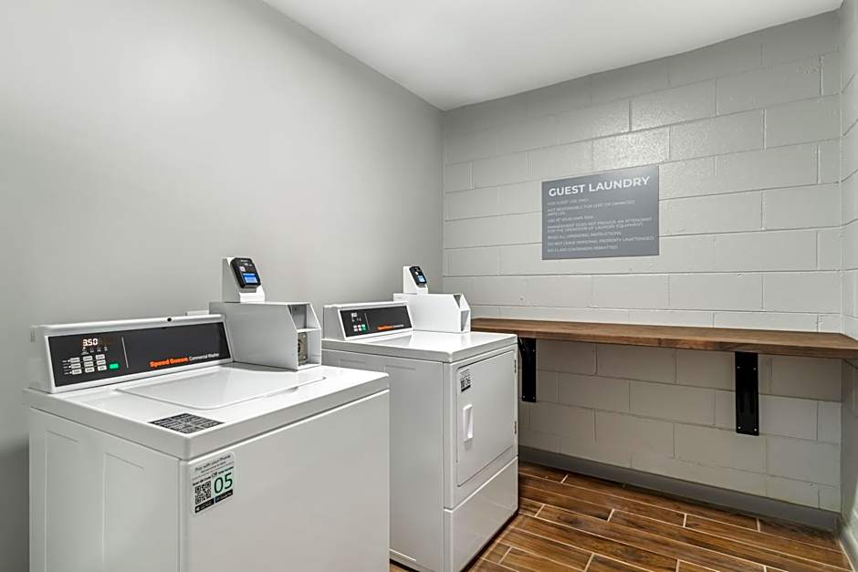 Spark by Hilton Knoxville North I-75