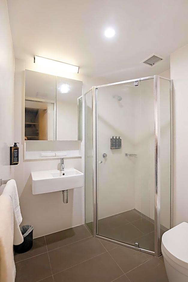 Ibis Darwin Airport Hotel