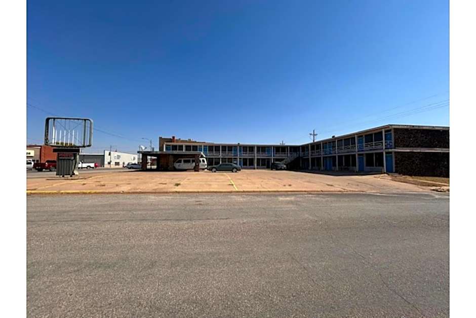 Sky Palace Inn By OYO Anthony KS