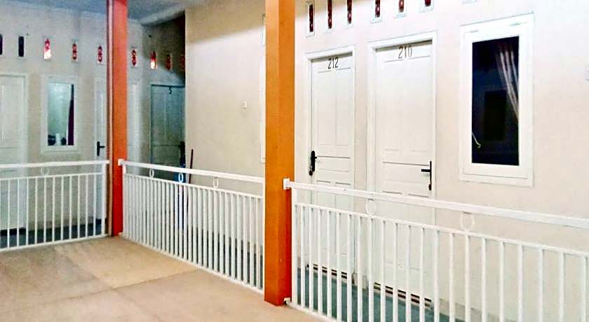 Rifal Inn Mitra RedDoorz