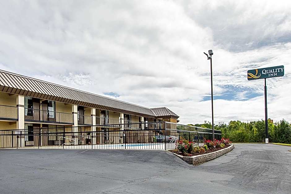Quality Inn Forest City