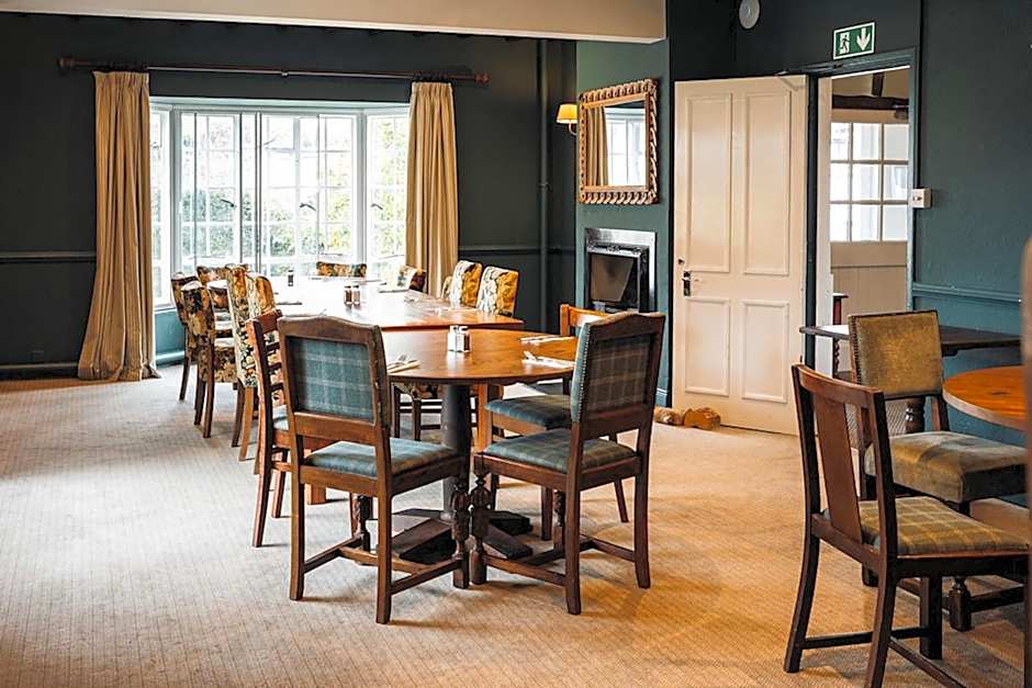 The Rose & Crown, Ashbury