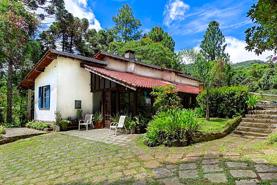 Paz e Conforto na Serra, Refúgio na Natureza!