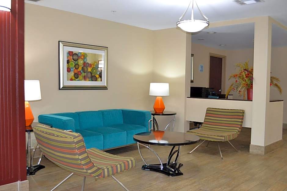 Holiday Inn Express Hotel & Suites Gainesville By IHG