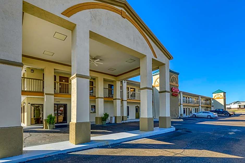 OYO Hotel Grenada West