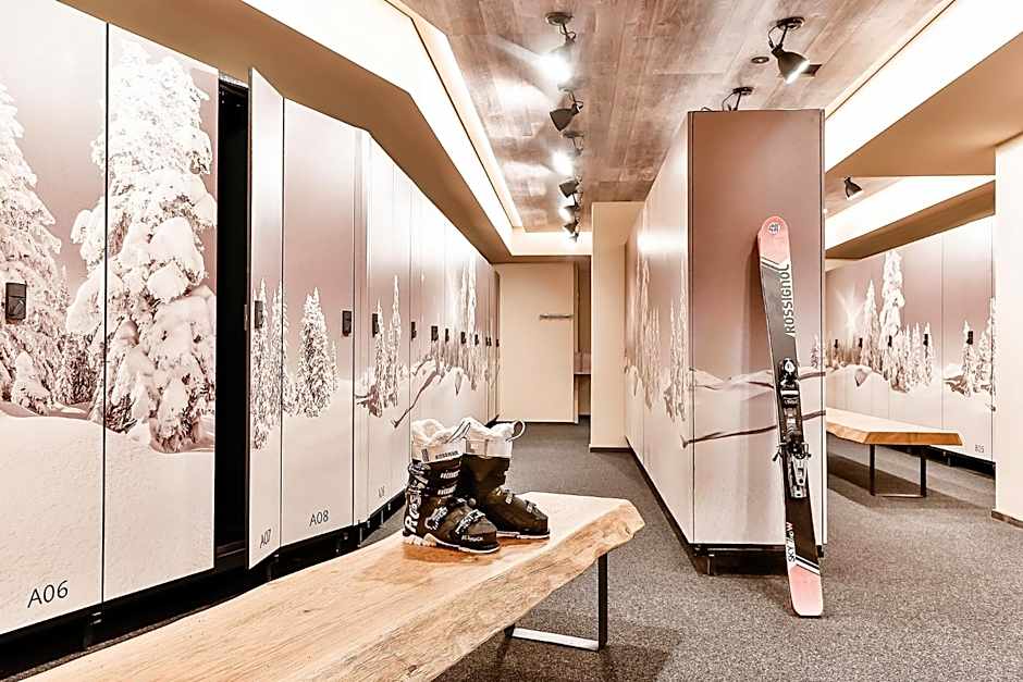 Mountain Spa Residences