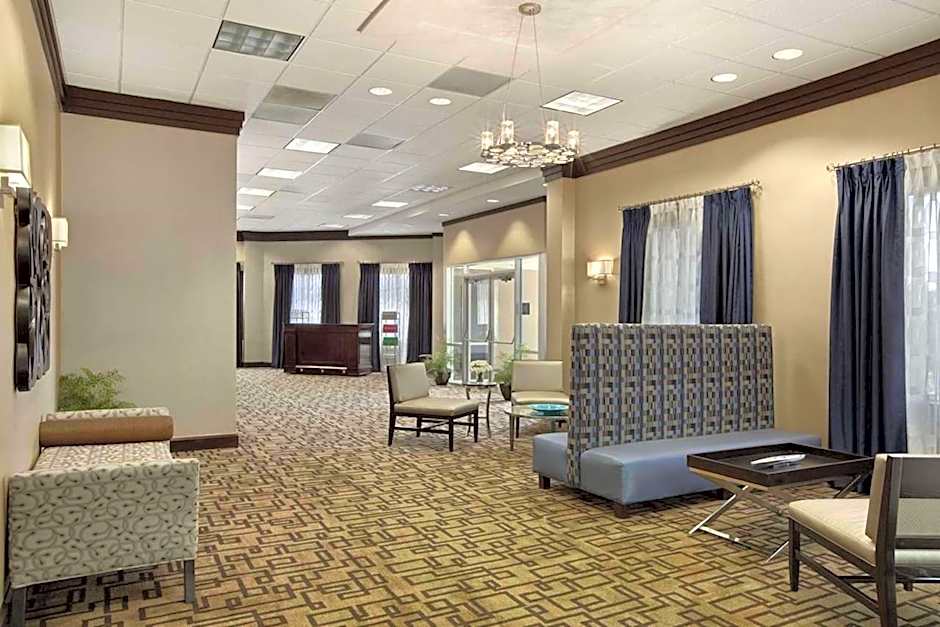 Embassy Suites By Hilton Hotel St. Louis-Airport