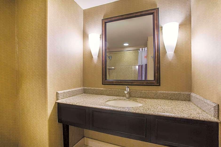 La Quinta Inn & Suites by Wyndham Ely