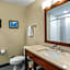 Comfort Inn & Suites Ames Near ISU Campus