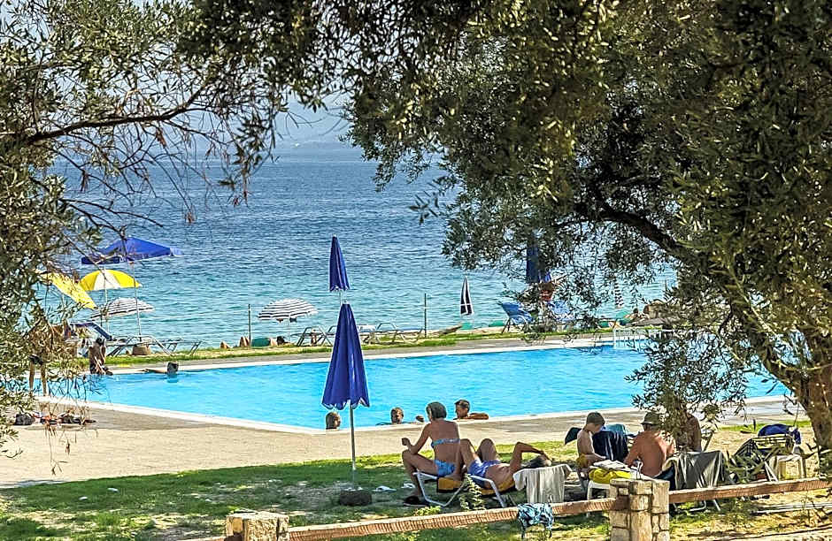 Barbati Bay Elegant Beach Apartments by Hotelius