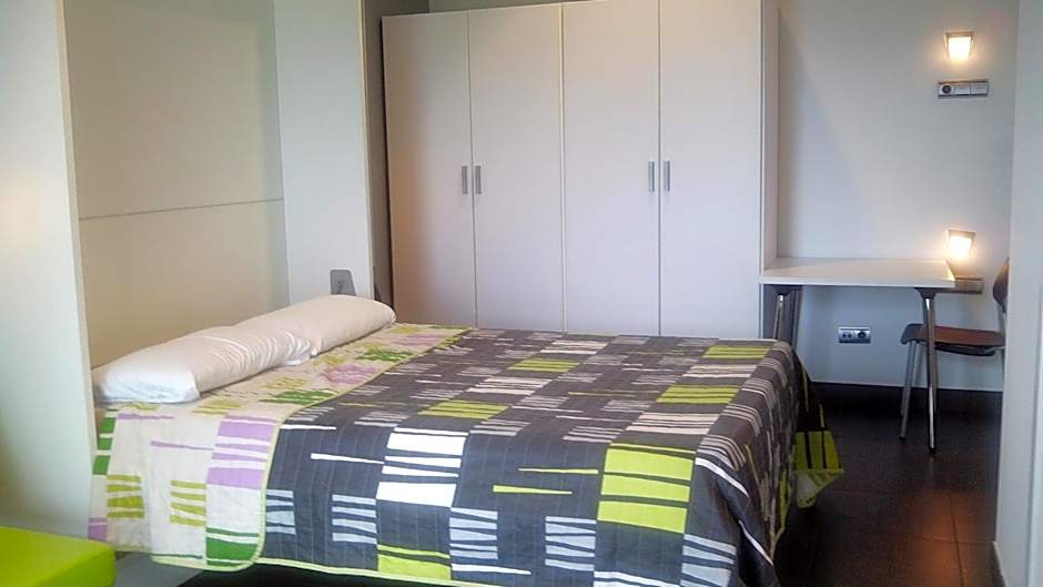 Albergue/Auberge ULIA Youth Hostel