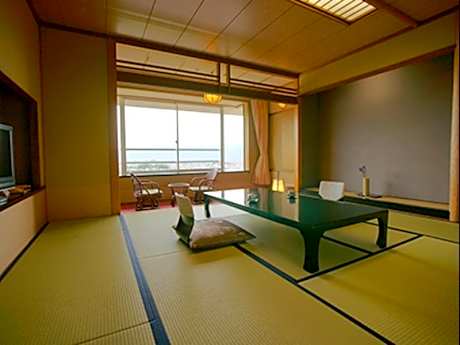 Japanese-Style Triple Room