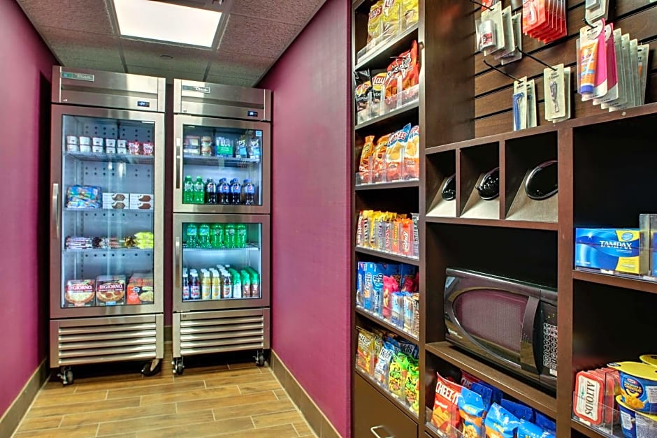 Drury Inn and Suites Bowling Green