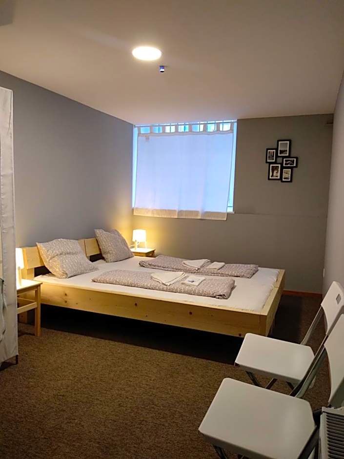 HoBar Hostel
