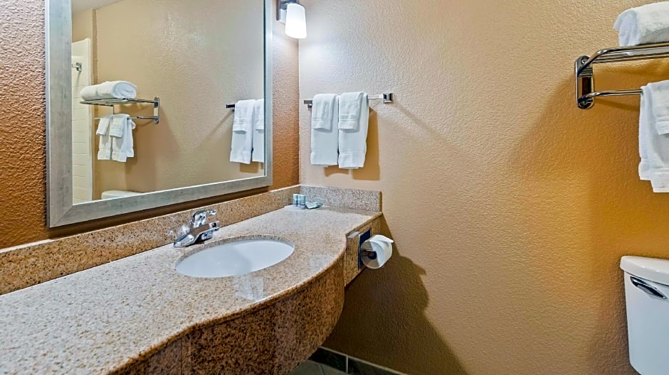 Best Western Granbury Inn & Suites