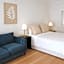 Cooks Endeavour Motor Inn - Near beach & Gold Coast Airport