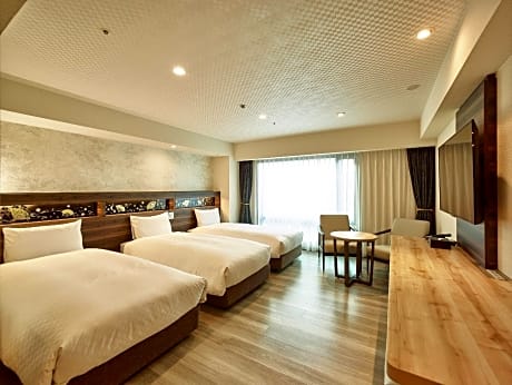 Triple Room - Non-Smoking