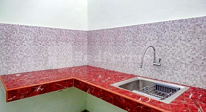 Trubus Guesthouse Syariah Magelang Mitra RedDoorz