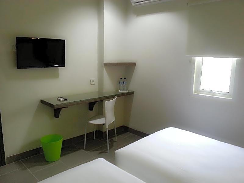 Izi Hotel
