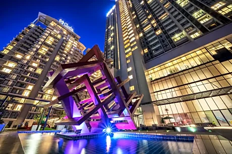 Gloria Residences Ion Delemen