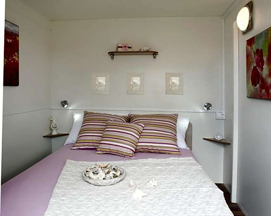 Micanovi Dvori Mobile Home Village Zrmanja