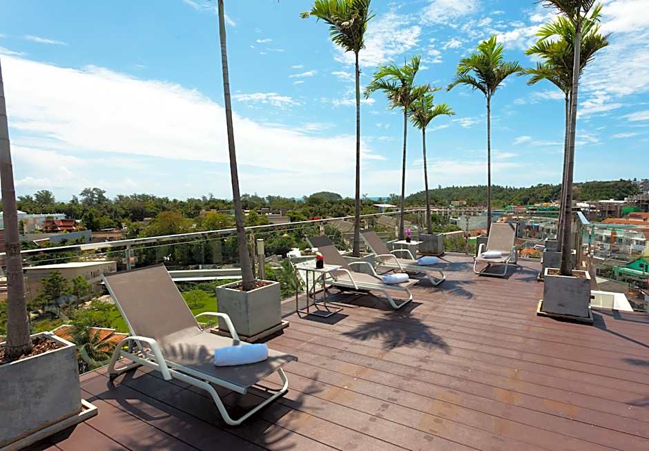 Ozone Condotel Kata Beach