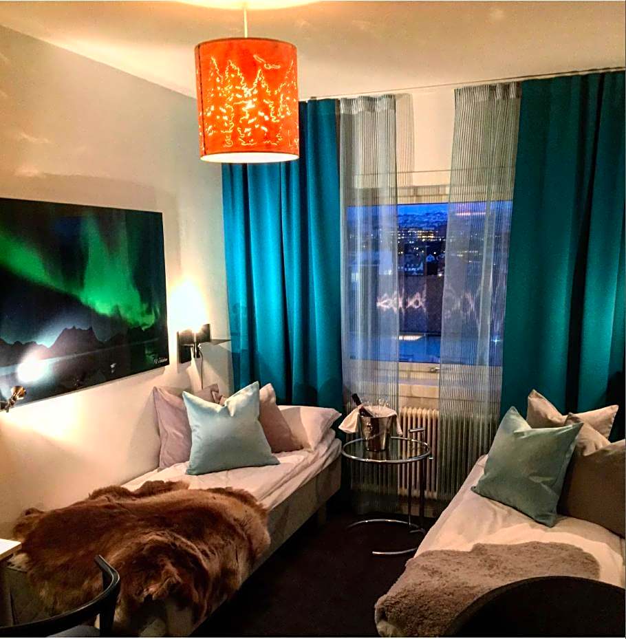 Breidablikk Guesthouse