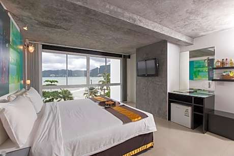 Deluxe Double Room with Sea View