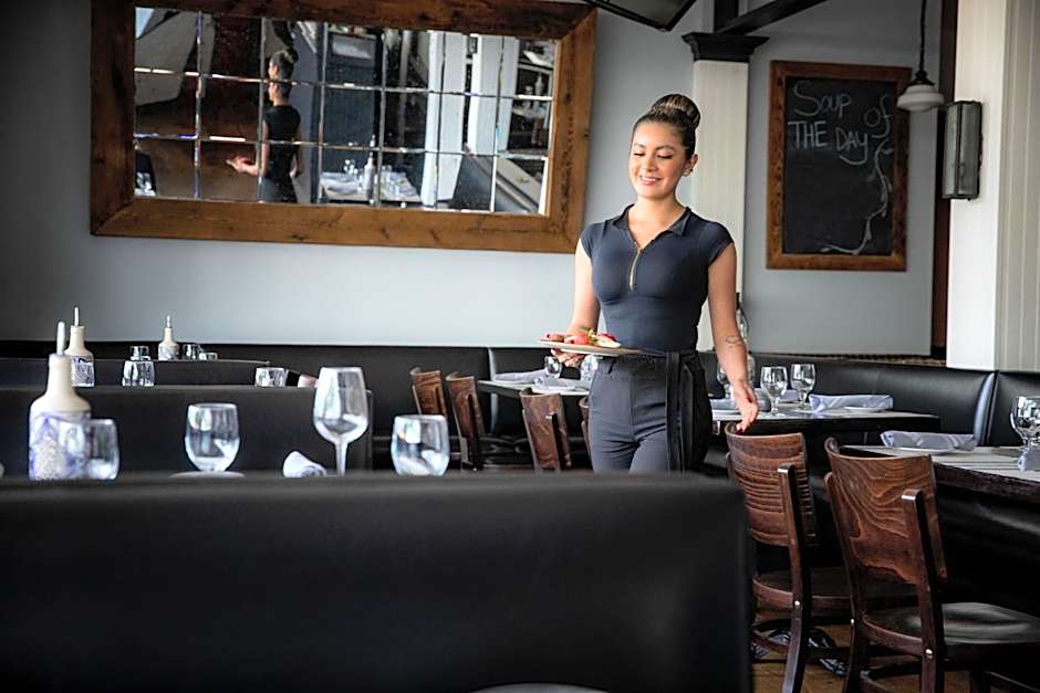 Sheraton Lincoln Harbor Hotel