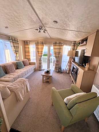 Bayview Bliss - Holiday Caravan in Newbiggin by the Sea - Northumberland