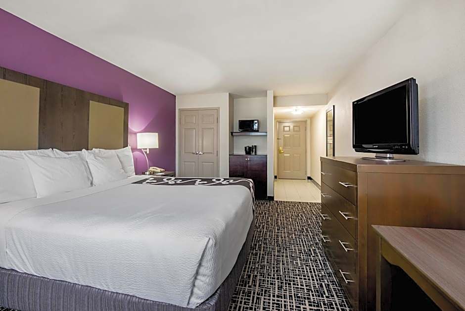 La Quinta Inn by Wyndham West Long Branch/NJ Shore Area