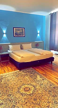 Comfort Triple Room