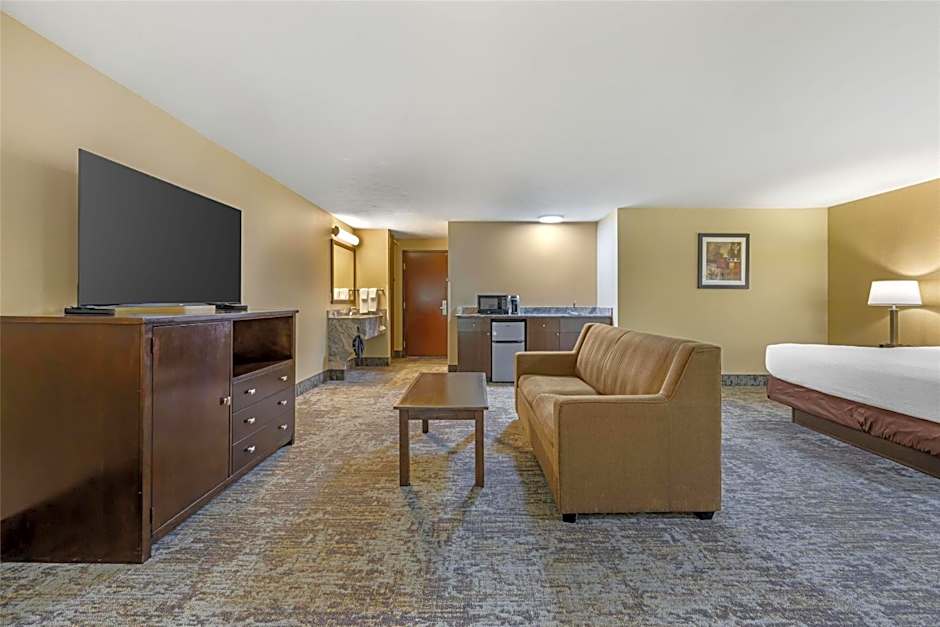 Best Western Plus Prairie Inn