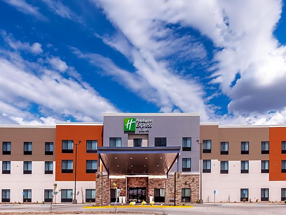 Holiday Inn Express & Suites Perryton By IHG